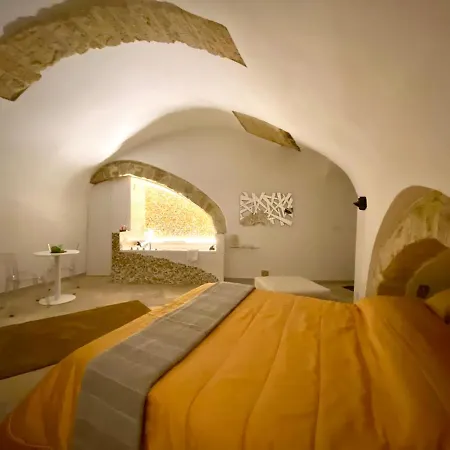 Number 12 Bed & Breakfast *